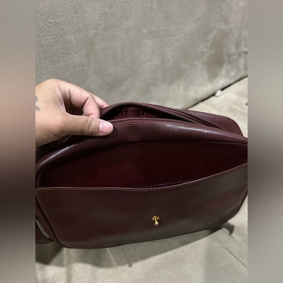 Authentic Vintage Cartier leather sling bag. Used - Picture 5 of 11